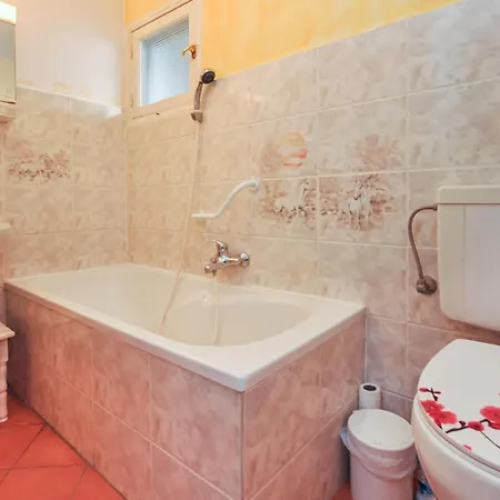 Holiday home In Roquebrune-sur-argens With Kitchen Saint-Peire-sur-Mer